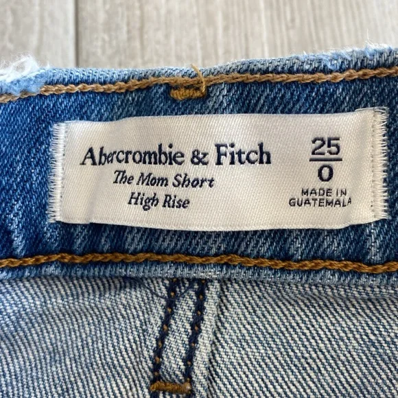 Abercrombie and Fitch Shorts - Picture 5 of 5
